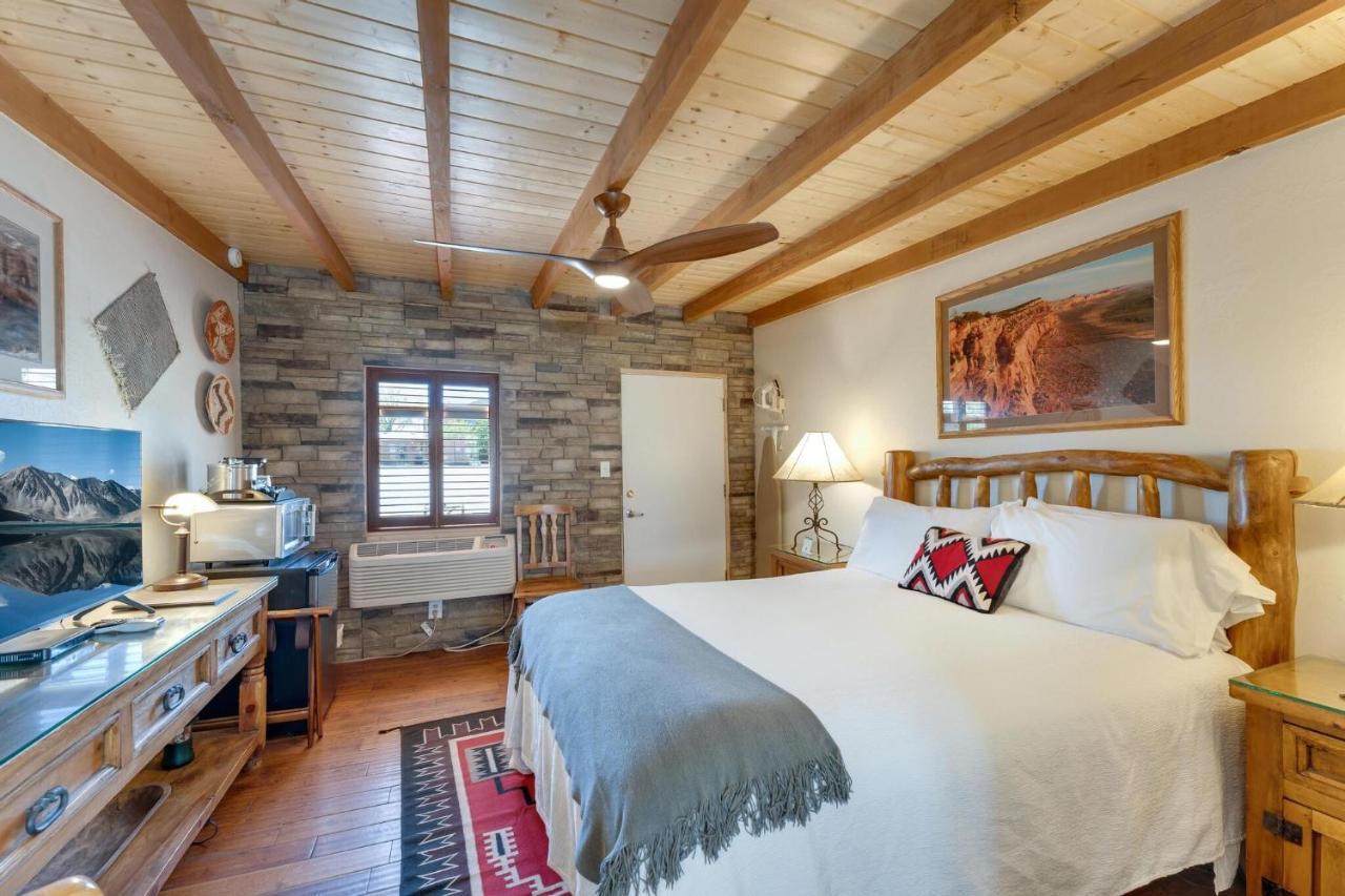 בלאנדינג Stone Lizard Lodge מראה חיצוני תמונה